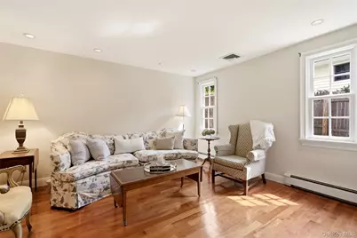 158 Bay Road, Huntington, NY 11743 - Photo 9