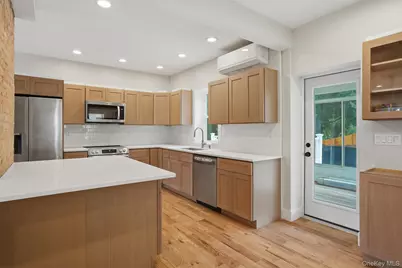 10 Robinson Street, Beacon, NY 12508 - Photo 11
