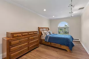 2687 Karen St, Bellmore, NY 11710 - Photo 19