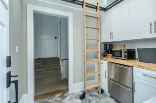 60 Highland Ave, Port Washington, NY 11050 - Photo 17