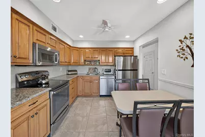 45 Heritage Drive #E, New City, NY 10956 - Photo 7