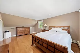 364 Boundary Ave, Massapequa, NY 11758 - Photo 19
