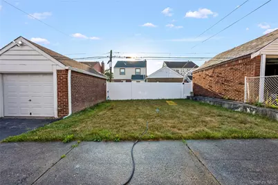118 48 222nd Street, Cambria Heights, NY 11411 - Photo 11