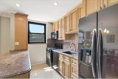 86-22 155th #3L, Howard Beach, NY 11414 - Photo 11