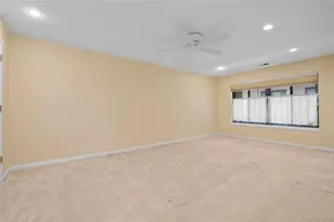 60 Pheasant Run, Roslyn, NY 11576 - Photo 23