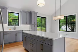76 Reservoir Rd, Marlboro, NY 12542 - Photo 9