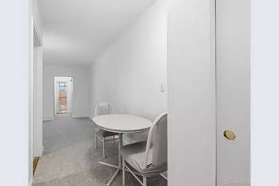 185 Bryant Avenue #1M, White Plains, NY 10605 - Photo 11