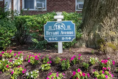 185 Bryant Avenue #1M, White Plains, NY 10605 - Photo 3