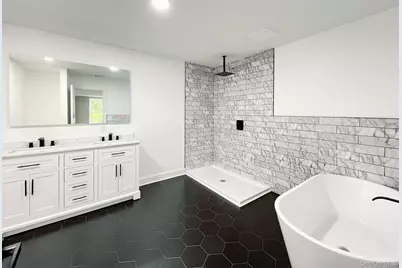 82 Hampton Road, Marlboro, NY 12542 - Photo 19
