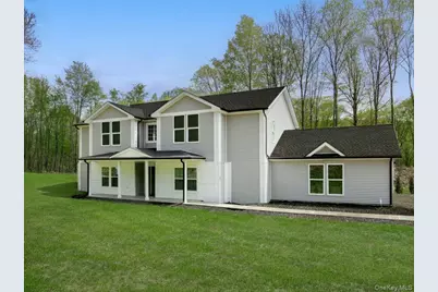 82 Hampton Road, Marlboro, NY 12542 - Photo 1
