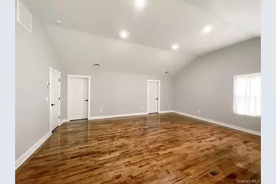 82 Hampton Road, Marlboro, NY 12542 - Photo 17
