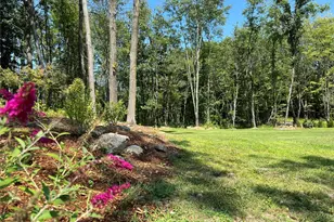 82 Hampton Rd, Marlboro, NY 12542 - Photo 35