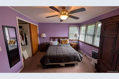 7 Oaktree Lane, Huntington Station, NY 11746 - Photo 11