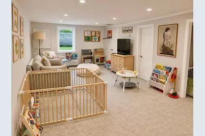 610 Eastwood Drive, Cutchogue, NY 11935 - Photo 23