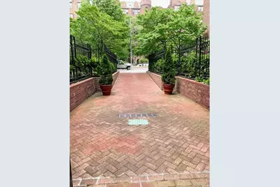 7610 34th Avenue #2M, Jackson Heights, NY 11372 - Photo 9