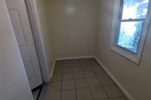 205-11 110th Ave, Saint Albans, NY 11412 - Photo 15