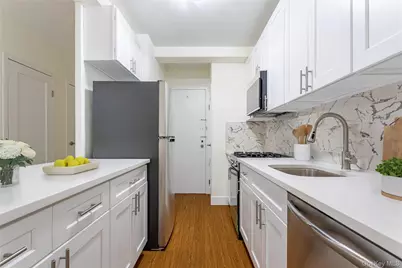6 Fordham Hill Oval #2G, Bronx, NY 10468 - Photo 19