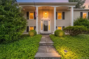 431 Bonnie Ct, Yorktown Heights, NY 10598 - Photo 3