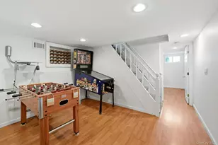 4 Bayview Dr, Huntington, NY 11743 - Photo 25