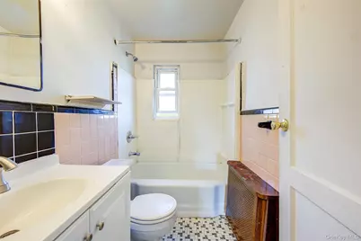 53-21 194th Street, Fresh Meadows, NY 11365 - Photo 13