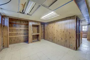 53-21 194th St, Fresh Meadows, NY 11365 - Photo 23