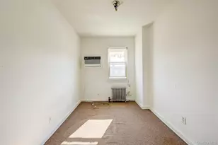 53-21 194th St, Fresh Meadows, NY 11365 - Photo 19