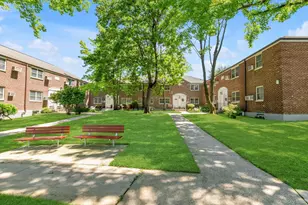 60-23 Marathon Pkwy, Little Neck, NY 11362 - Photo 15