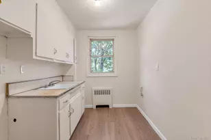 60-23 Marathon Pkwy, Little Neck, NY 11362 - Photo 7