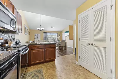 1120 Willow Lane, Valley Stream, NY 11580 - Photo 11