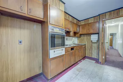 4807 Fort Hamilton Parkway, Brooklyn, NY 11219 - Photo 29