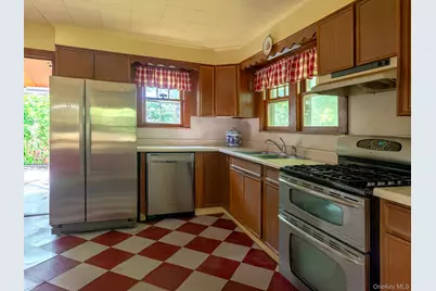 328 Lake View Drive Road, Highland Lake, NY 12743 - Photo 9