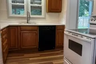 13 Stanley St, Poughkeepsie, NY 12603 - Photo 13