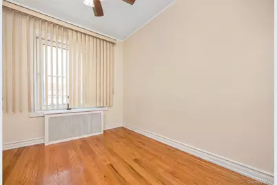 17316 Jewel Avenue, Fresh Meadows, NY 11365 - Photo 15