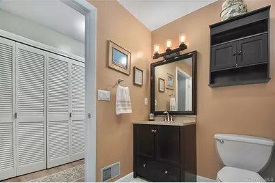 212 Falcon Court, Poughkeepsie, NY 12603 - Photo 35