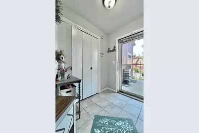 212 Falcon Court, Poughkeepsie, NY 12603 - Photo 9