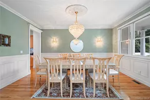 90 Meadow Glen Rd, Northport, NY 11768 - Photo 9