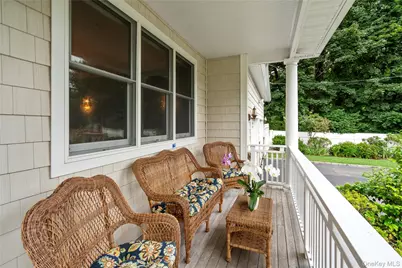 90 Meadow Glen Road, Northport, NY 11768 - Photo 5