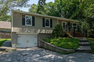676-678 Oak Summit Rd, Millbrook, NY 12545 - Photo 3