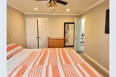 1828 Rockaway Parkway #2, Brooklyn, NY 11236 - Photo 17