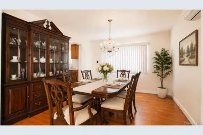 738 Pelhamdale Avenue, New Rochelle, NY 10801 - Photo 7