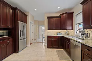 46 Wyoming Ave, Long Beach, NY 11561 - Photo 9