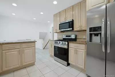 67 Belleau Avenue, New Rochelle, NY 10804 - Photo 9