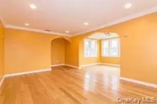 79 Onderdonk Ave, Manhasset, NY 11030 - Photo 5