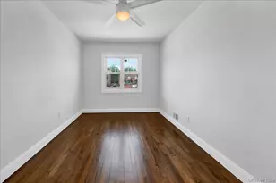 1052 E 227th St, Bronx, NY 10466 - Photo 19