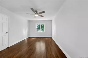 1052 E 227th St, Bronx, NY 10466 - Photo 21