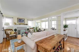 22 Spencer Ave, Lynbrook, NY 11563 - Photo 3