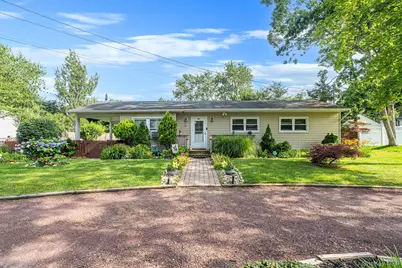 22 Jane Street, Selden, NY 11784 - Photo 33