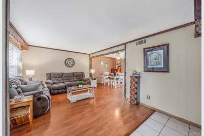 22 Jane Street, Selden, NY 11784 - Photo 3