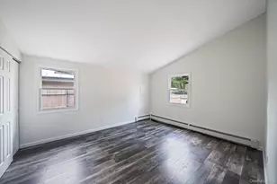 28 Ashwood Dr, Shirley, NY 11967 - Photo 13