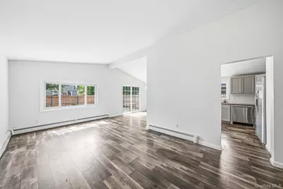 28 Ashwood Drive, Shirley, NY 11967 - Photo 3